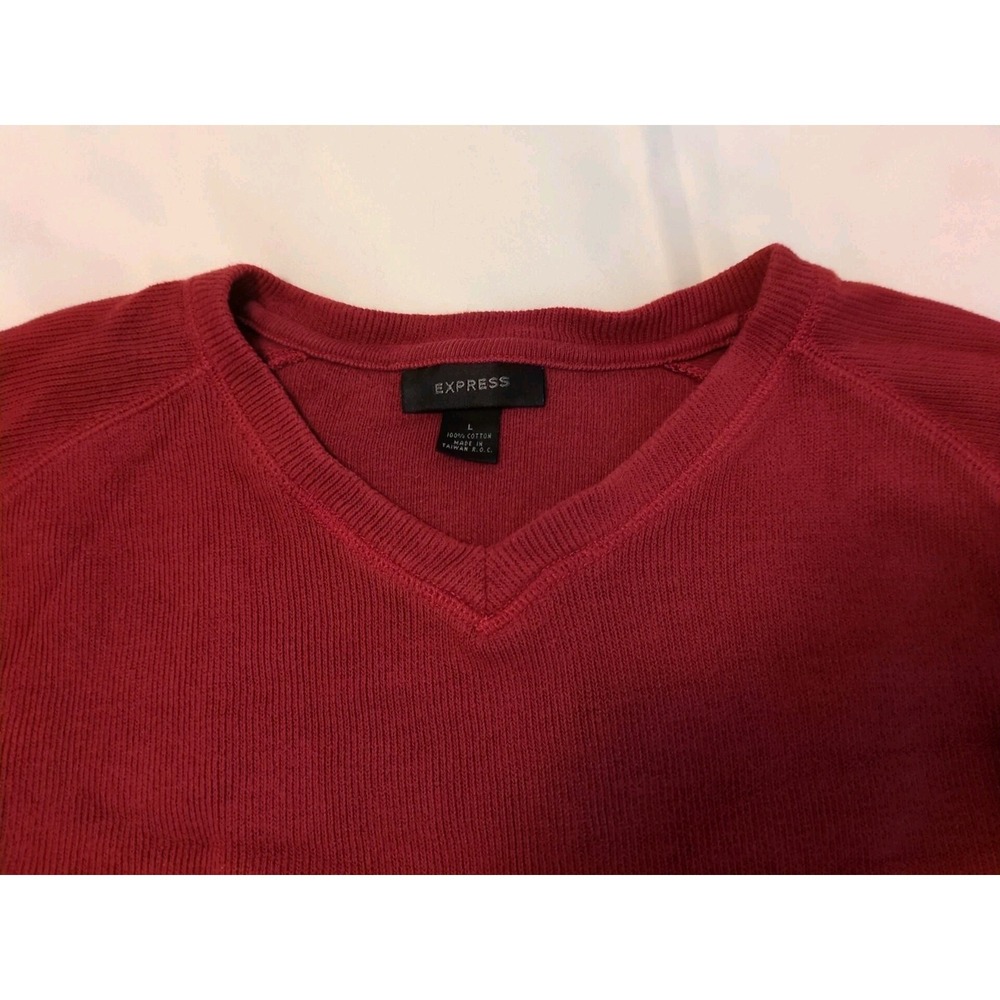 Express Men's Cranberry Long Sleeve V-Neck Pullover Sweater  100%‎ Cotton Sz M